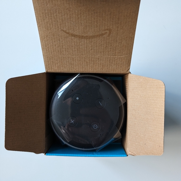 Echo Dot - Amazon (New) - Picture 3 of 4